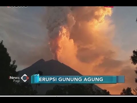 Kembali Erupsi, Sinar Api Muncul di Puncak Gunung Agung - iNews Pagi 29/06