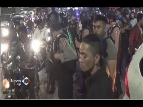 Rampas Mobil dan Tusuk Korban, Pria di Makassar Dihajar Massa Hingga Terkapar - iNews Pagi 01/07