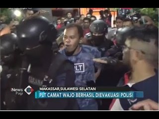 Ricuh Dugaan Kecurangan Pilkada, PLT Camat Wajo Nyaris Dihajar Massa - iNews Pagi 01/07