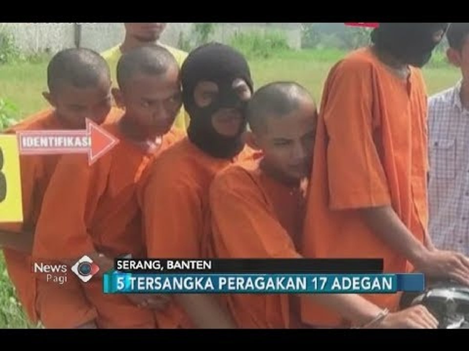 Rekontruksi, 5 Pelaku Pelemparan Batu di Tol Tangerang Peragakan 17 Adegan - iNews Pagi 05/07