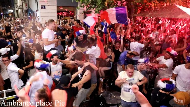 France-Belgique place Pie à Avignon