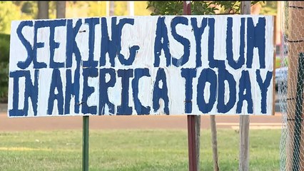 California Church Places Nativity Scene in Cage to Protest Family Separation at Border