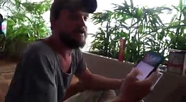 Друзья, вы уже успели воспользоваться нашим новым, классным сервисом - QR платежи от QAZKOM?Напоним, что оплачивая покупки за товары, используя QR платежи, вы