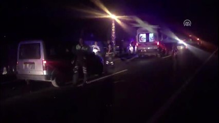 Kars'ta Trafik Kazası: 2 Yaralı