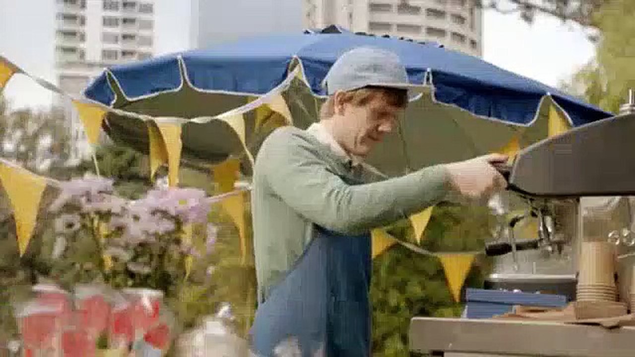 Please Like Me S03 E01 Eggplant