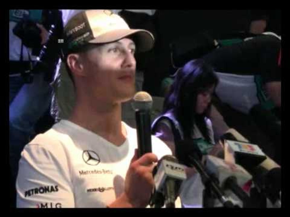 Demam F1 Mercedes GP Petronas