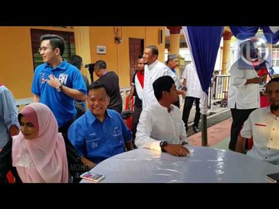 [PRK P.093] 'Walkabout' Menteri Belia dan Sukan ke PDM Haji Dorani