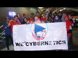 Program amal raya alumni Cybernetics bersama gelandangan