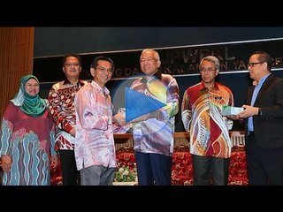 17,661 guru KL terima komputer tablet