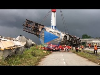 Tren tergelincir kembali beroperasi