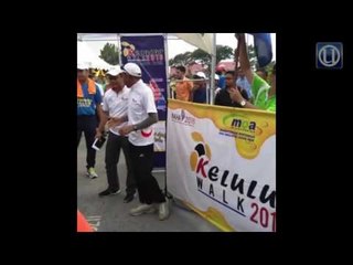 Pejalan kaki solo sambung perjalanan