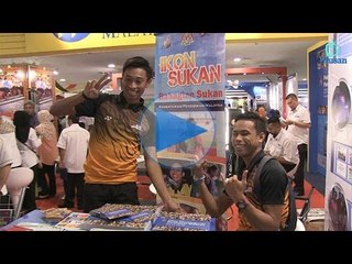 Ikon sukan meriahkan gerai pameran Kementerian Pelajaran