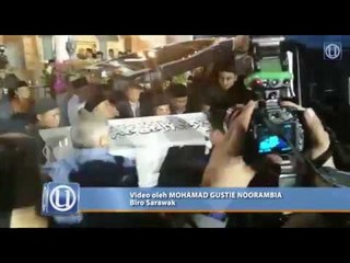 Jenazah Adenan dibawa pulang ke rumah