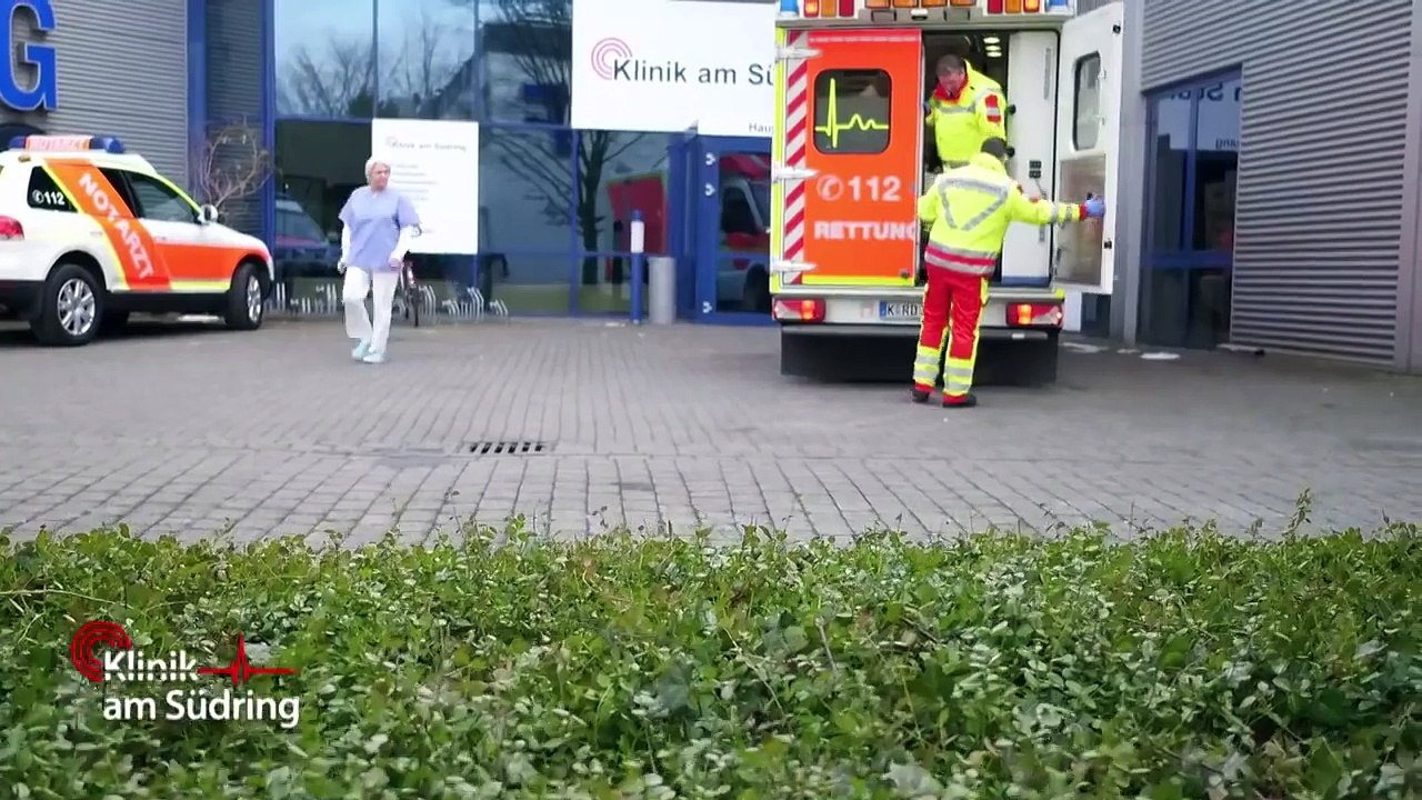 'Wir können ein anderes Bein dranmachen': Scherzkeks-Arzt | Klinik am Südring | SAT.1 TV