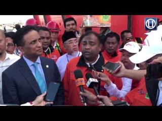 Food Flotila for Myanmar : Barangan bantuan diserah