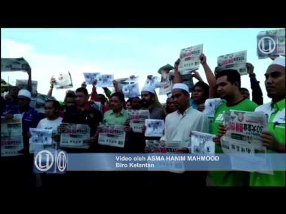 Pemuda Pas Kelantan bakar akhbar Nanyang Siang Pau