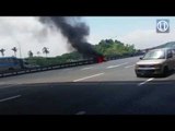 Kereta terbakar dalam kemalangan libat 4 kenderaan