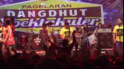 DANGDUT KOPLO - Aulia Mustika - Ninja Opo Vespa - Om Lagista LIVE Alun Alun Kutoarjo 2018