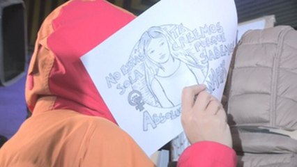 Protesta feminista pide libertad para asesina condenada en Argentina