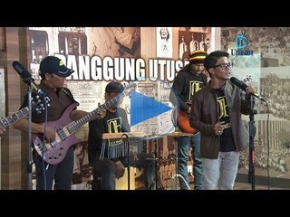 Pantun Budi - One Buskers