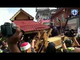 Peniaga halang MDPP roboh Pasar Pasir Puteh