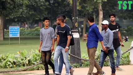 Prank video-Ladkiya Kese Patau Prank - Bakchodi ki Hadd .Funny prank , prank hindi , indian, comedy videos, hindi prank videos,Prank, Prank videos, funny videos , commedy video, laughing videos, masti videos, Indian prank, entertainment videos