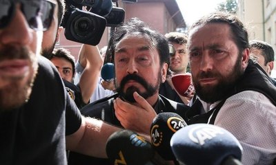 Adnan Oktar sağlık kontrolünden geçiriliyor