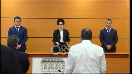 Ora News - Shkarkohet nga detyra gjyqtari Artan Laze