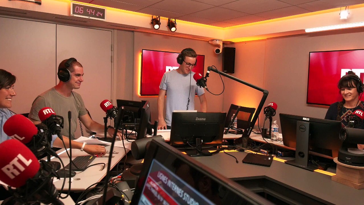 La France célèbre ses nouveaux héros du foot