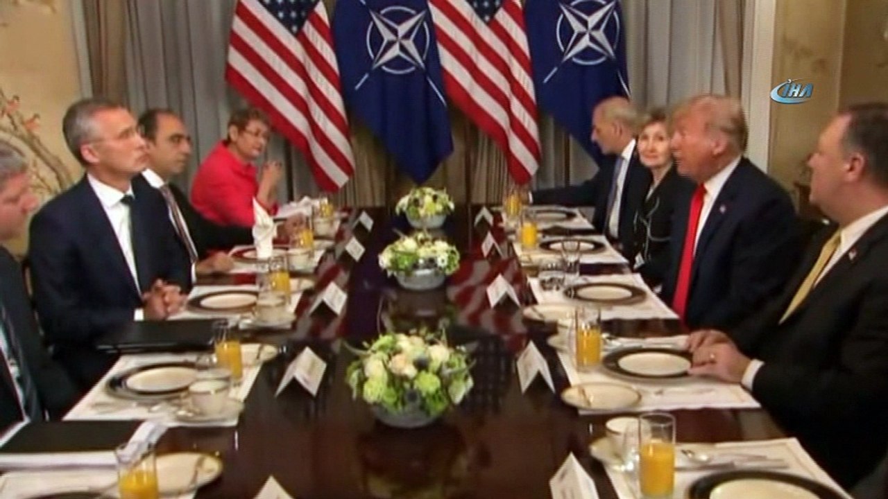- Trump, Stoltenberg İle Kahvaltı Yaptı