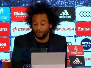 كرة قدم: الدوري الإيطالي: كريستيانو رونالدو –- وفق آراء الزملاء والنقّاد