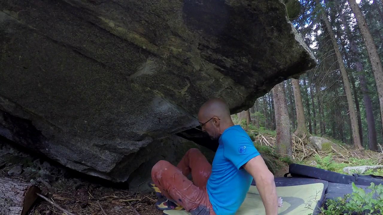 Grimselpass : Boulder #4b 7a
