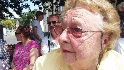 Exclusif: Annie Cordy a retrouvé ses copines de classe à Laeken