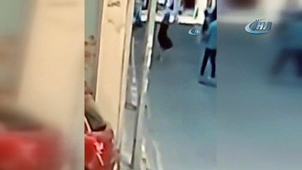 Tacizciye büyük şok!  Tabancayla kovaladı...