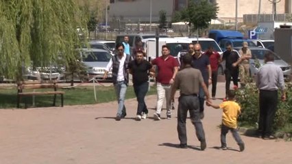 Sivas'ta Soygun Zanlıları Adliyede
