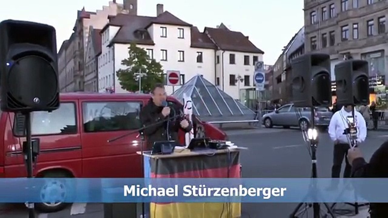 Warum lässt sich unsere Regierung das von terroristischen Islam / Moslems das alles  so gefallen