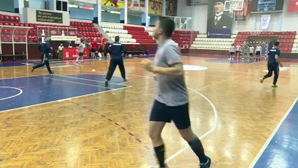 İşitme Engellilerin Dünya Hentbol Şampiyonası'ndaki hedefi ilk 3 - İZMİR