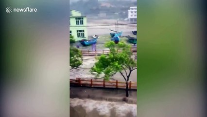 Massive waves slam China's east coast