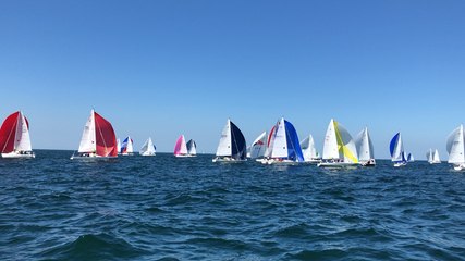 Reportage dans la baie des Sables lors d’une régate du Mondial J80