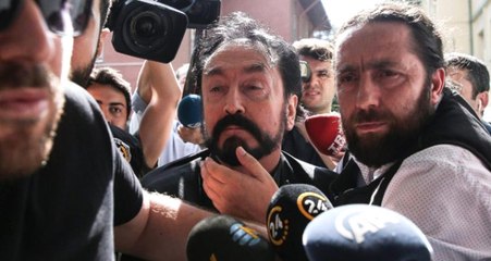 Gözaltına Alınan Adnan Oktar, Avukatından Meyve Suyu, Elbise ve Çamaşır İstedi