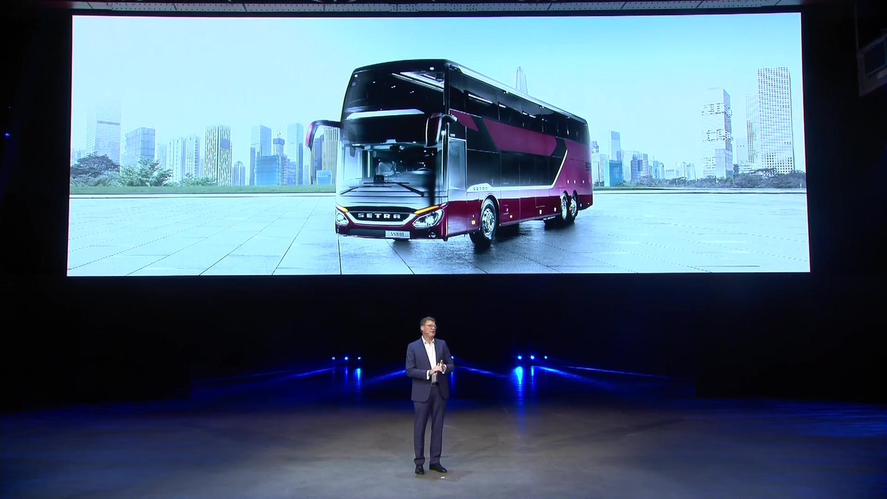 Weltpremiere des neuen Mercedes-Benz eCitaro Rede Till Oberwörder - Teil 1 und Präsentation Sprinter City 75