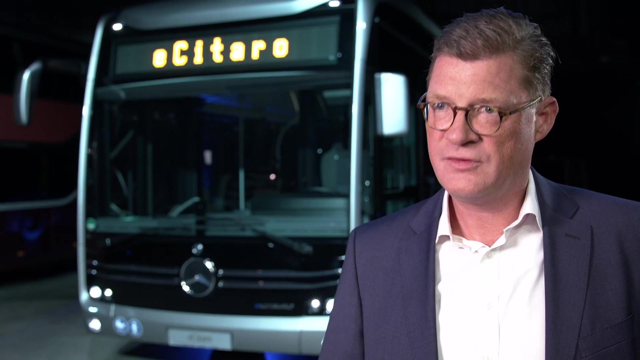 World Premiere of the new Mercedes-Benz eCitaro - Interview Till Oberwoerder