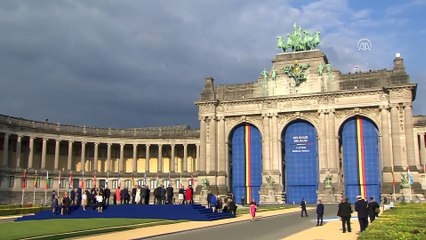 Liderlere dans ve müzik ziyafeti - BRÜKSEL