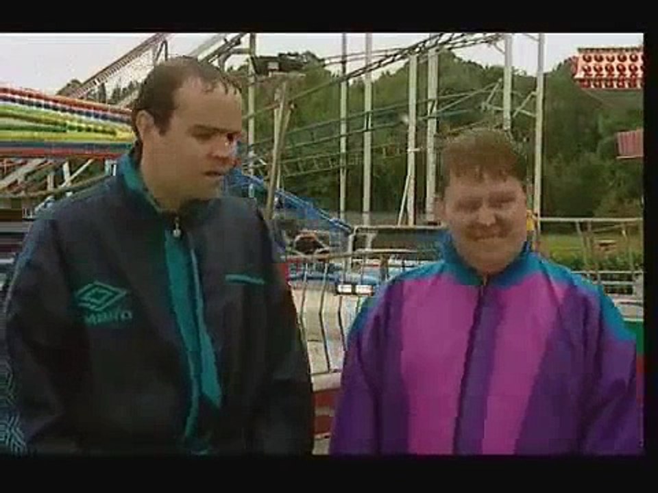 Chewin The Fat S02 E01