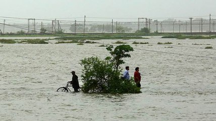 ಕರ್ನಾಟಕದ ಹಲವು ಜಿಲ್ಲೆಗಳಲ್ಲಿ ಭಾರೀ ಮಳೆ ಬೀಳುವ ಸಾಧ್ಯತೆ | Oneindia Kannada