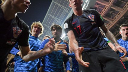 Alegría croata tumba a fotógrafo de la AFP