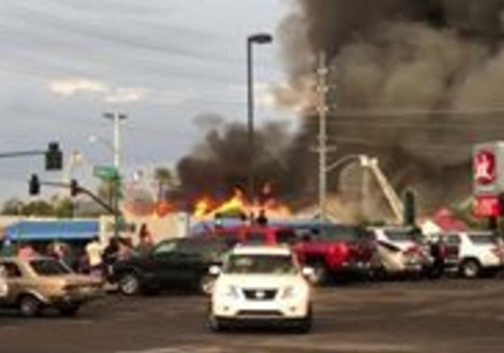 Firefighters Battle Blaze at Safeway Store in Phoenix, Arizona