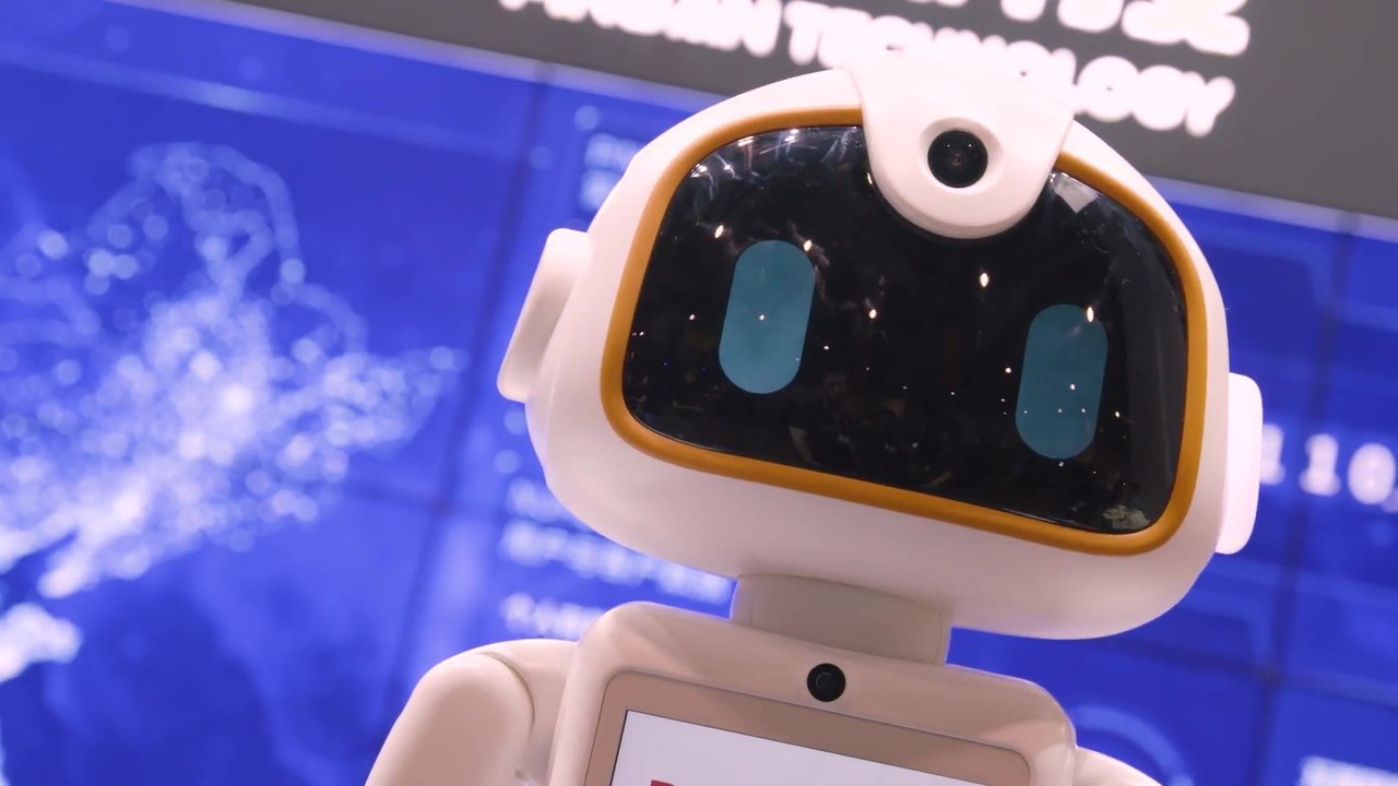 Mercedes-Benz at the 2018 RISE Conference in Hong Kong - Newsfeed