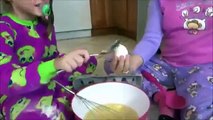 Crying Baby Bad Baby Cake Baking Fail Victoria Annabelle Freak Daddy Toy Freaks Family