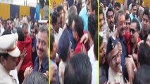 Sanju: When Sanjay Dutt HUGS Paresh Ghelani outside Jail ; UNSEEN video | FilmiBeat